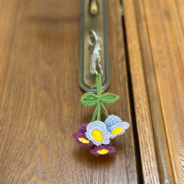 Lily Of The Valley Keychain (4 Blooms) - Image 2